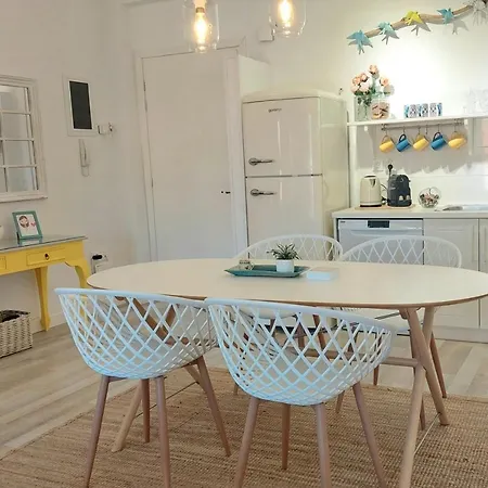 Aay- Corfu Town & Sea 2bedroom Renovated + Lift / Comfy&design+wifi *
