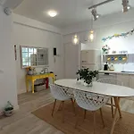 Aay- Corfu Town & Sea 2bedroom Renovated + Lift / Comfy&design+wifi Апартаменты *