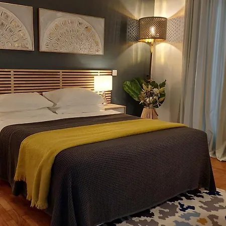 Aay- Corfu Town & Sea 2bedroom Renovated + Lift / Comfy&design+wifi Appartement