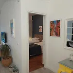 Aay- Corfu Town & Sea 2bedroom Renovated + Lift / Comfy&design+wifi شقة