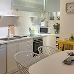 Aay- Corfu Town & Sea 2bedroom Renovated + Lift / Comfy&design+wifi شقة Corfu (city)