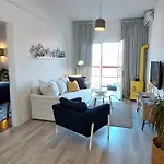 Aay- Corfu Town & Sea 2bedroom Renovated + Lift / Comfy&design+wifi شقة Corfu (city)